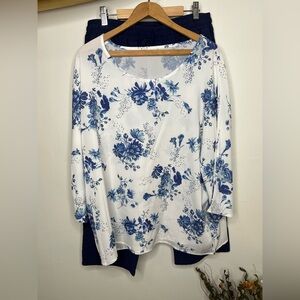 Brand New-2 Pc Floral Top and Pants Set